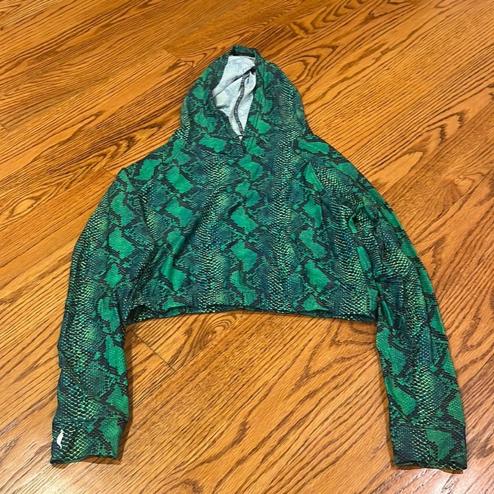 Pheel Woman’s Green Snakeskin Light Hoodie Size S